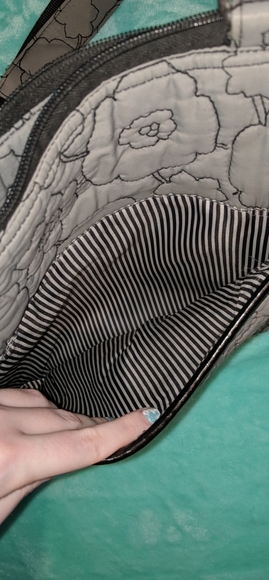 Thirty One floral crossbody bag / purse - gray and black - pink embroidered K - Picture 3 of 6